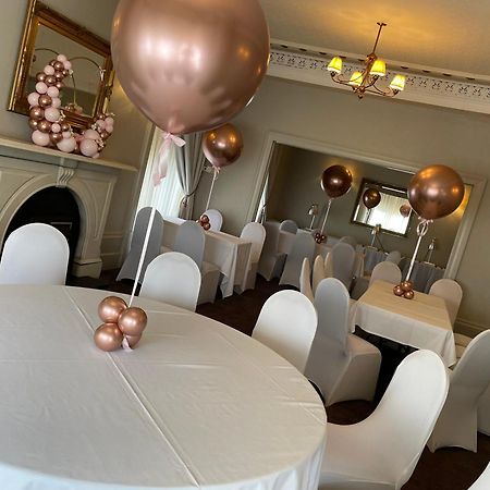 The Georgian Hotel Coatbridge Extérieur photo