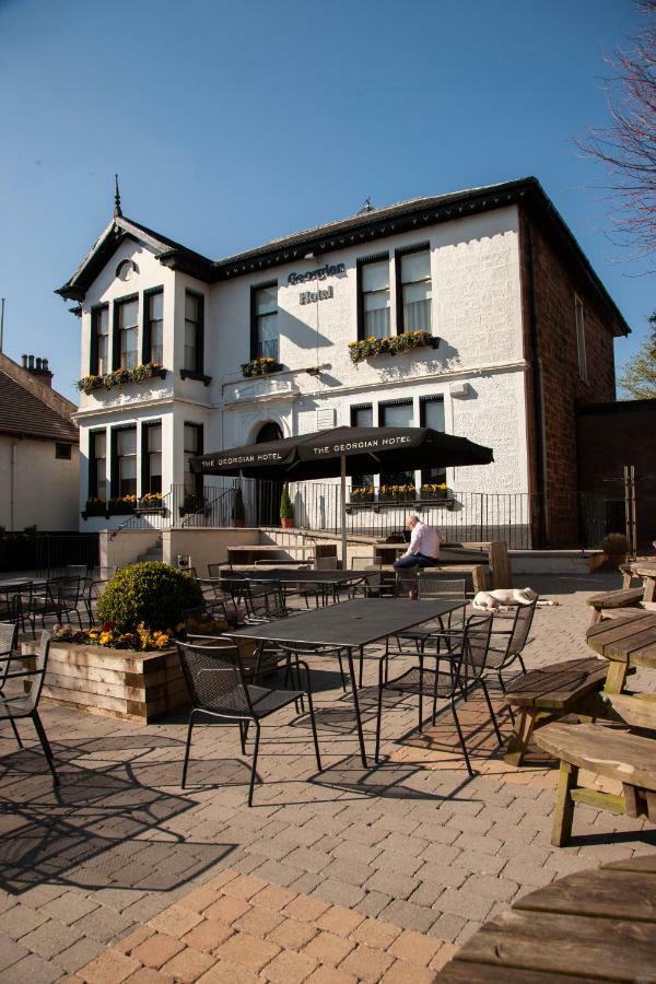 The Georgian Hotel Coatbridge Extérieur photo