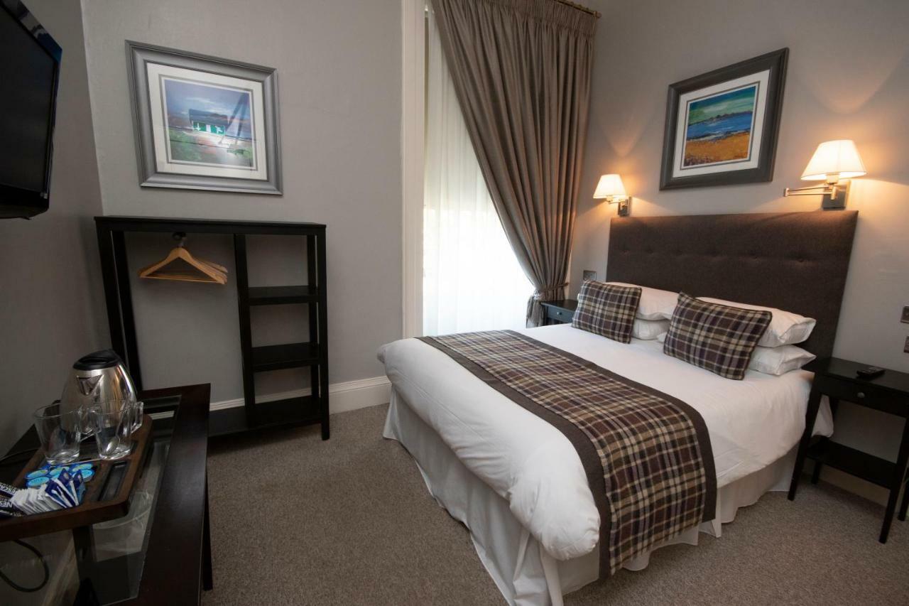 The Georgian Hotel Coatbridge Extérieur photo