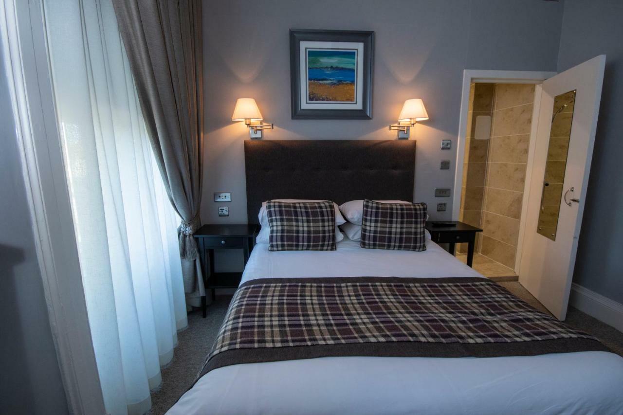 The Georgian Hotel Coatbridge Extérieur photo