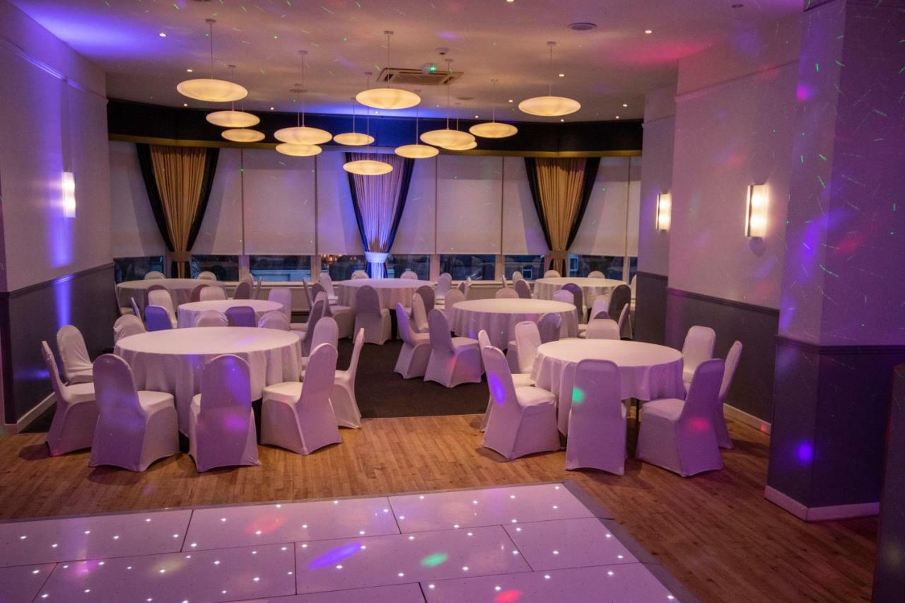The Georgian Hotel Coatbridge Extérieur photo