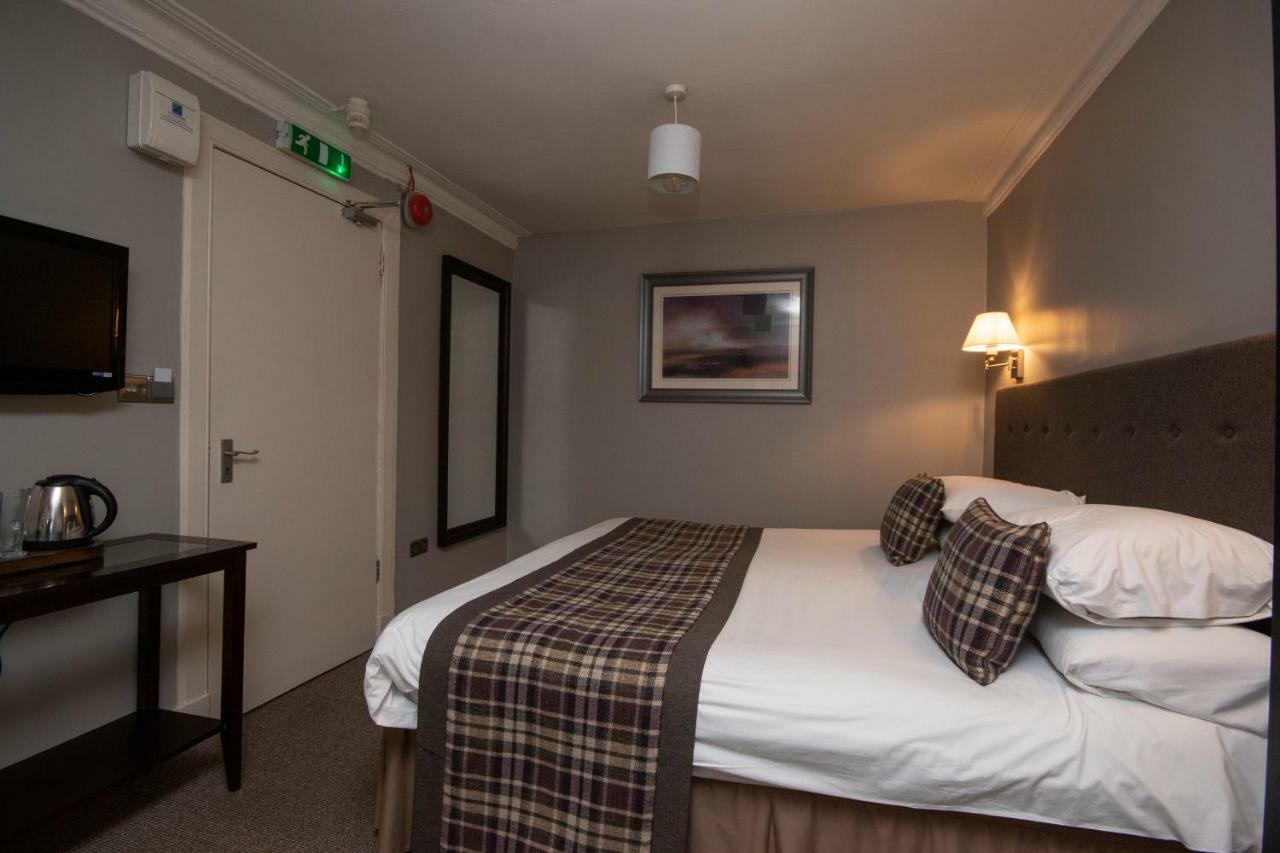 The Georgian Hotel Coatbridge Extérieur photo