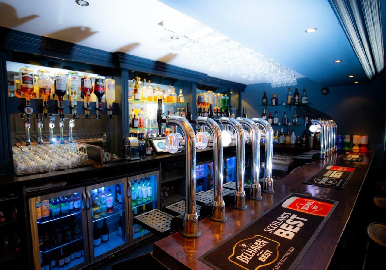 The Georgian Hotel Coatbridge Extérieur photo